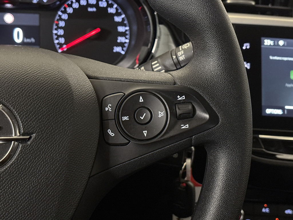 54562376-17.jpg